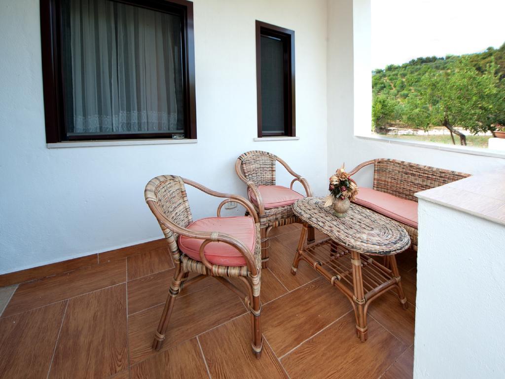 B&B La Formichina Пешичи Екстериор снимка