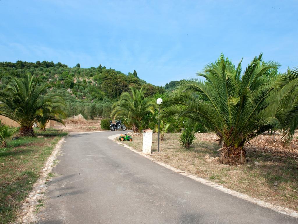 B&B La Formichina Пешичи Екстериор снимка