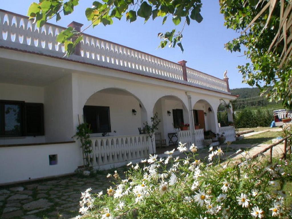 B&B La Formichina Пешичи Екстериор снимка