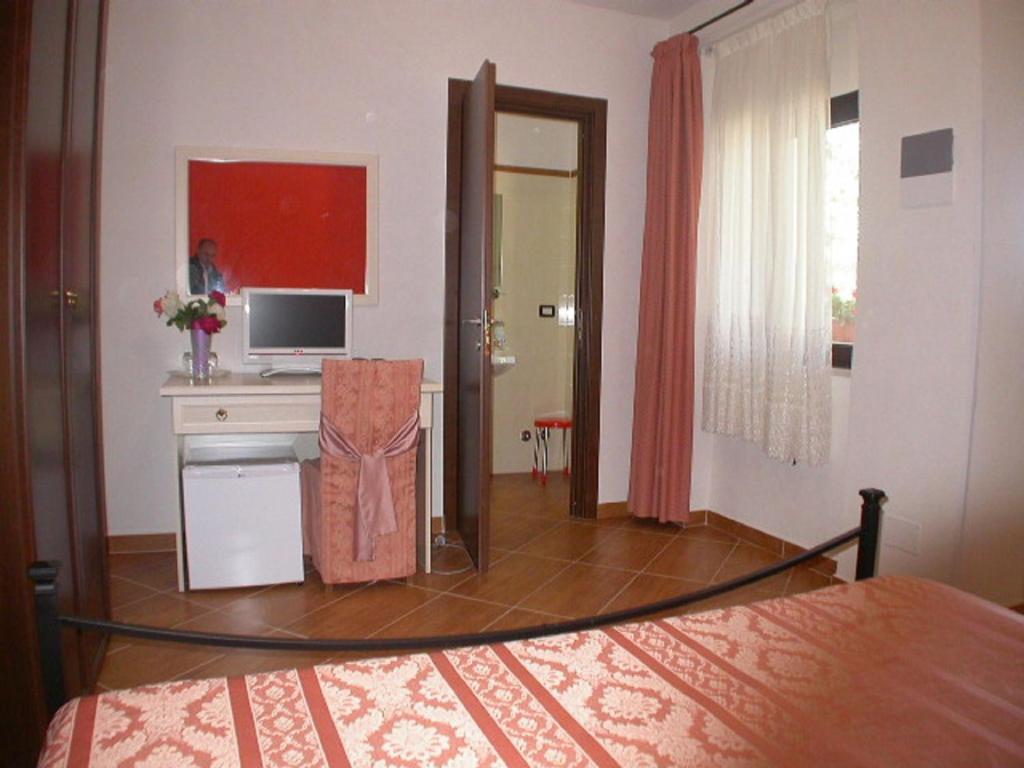 B&B La Formichina Пешичи Стая снимка